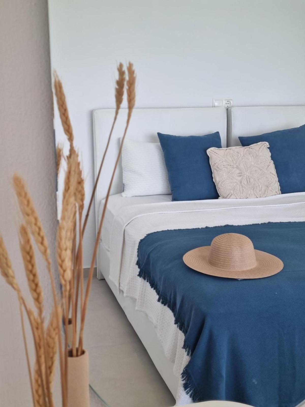 Pension Antonakis Ouranoupolis Greece ภายนอก รูปภาพ