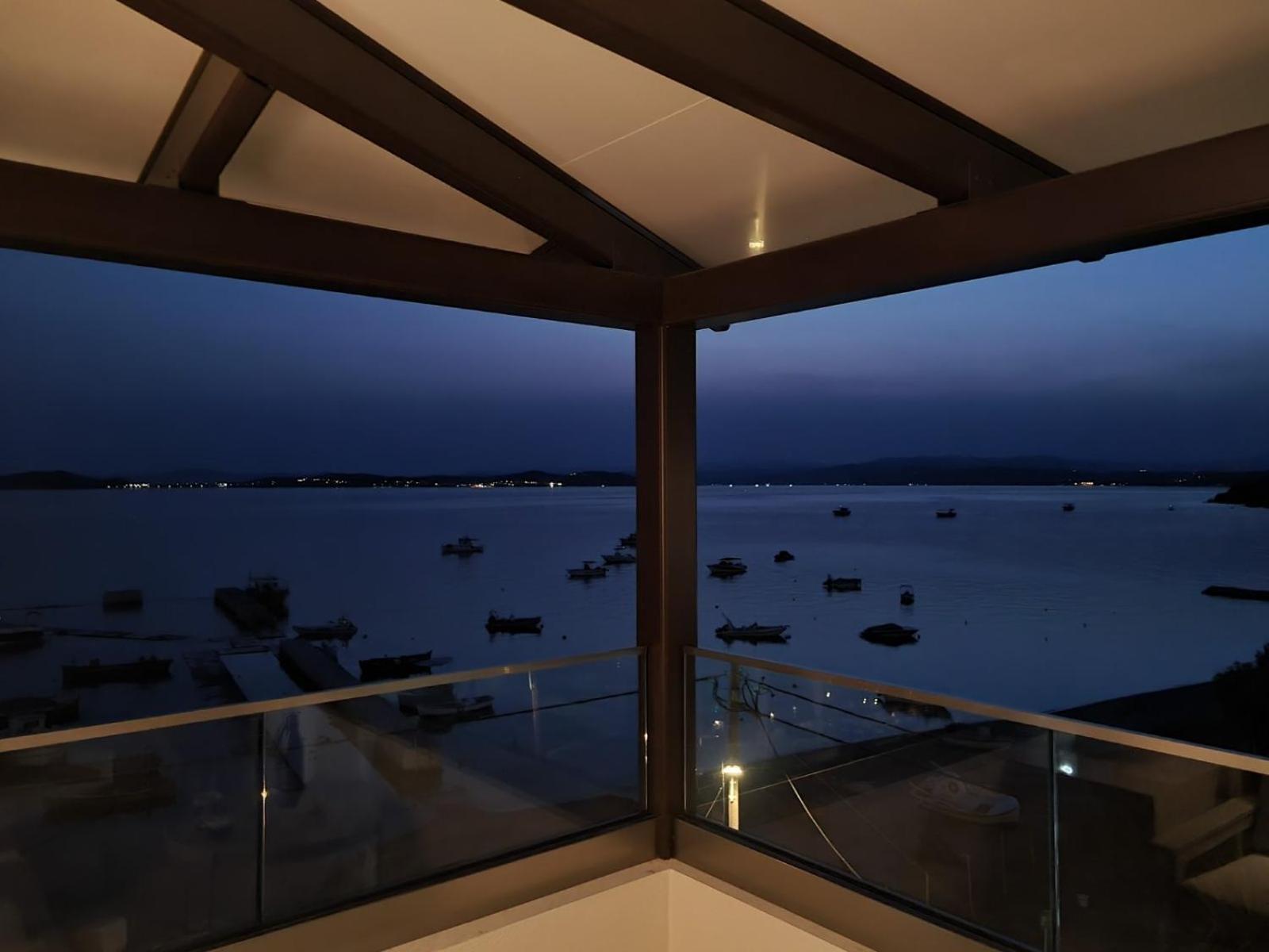 Pension Antonakis Ouranoupolis Greece ภายนอก รูปภาพ